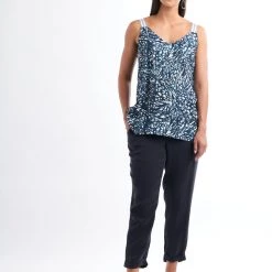 SALE - Foil - Against The Grain Top - Rainforest CFO6641