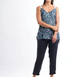 SALE - Foil - Against The Grain Top - Rainforest CFO6641