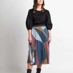 Foil - Smooth Operator Top - BLACK OR WHITE CFO6767