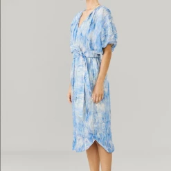 Ginger & Smart - Fortify Slide - Sky