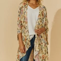 Isle Of Mine - Flourish Cape - Fawn