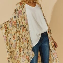 Isle Of Mine - Flourish Cape - Fawn