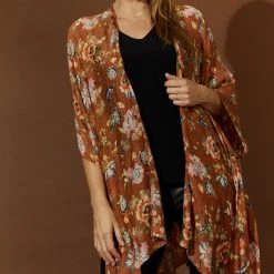 Isle Of Mine - Flourish Cape - Rust