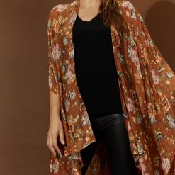 Isle Of Mine - Flourish Cape - Rust