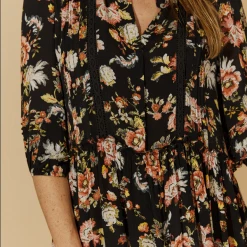 Isle Of Mine - Flourish Dress - Black 13 Isle Of Mine - Flourish Dress - Black