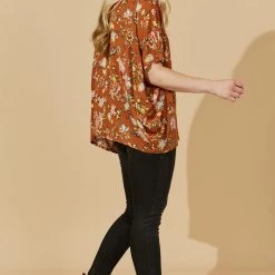 Isle Of Mine - Flourish Top - Rust