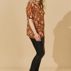 Isle Of Mine - Flourish Top - Rust