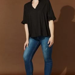 Isle Of Mine - Honour Frill Shirt - Black