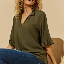 Isle Of Mine - Honour Frill Shirt - Evergreen