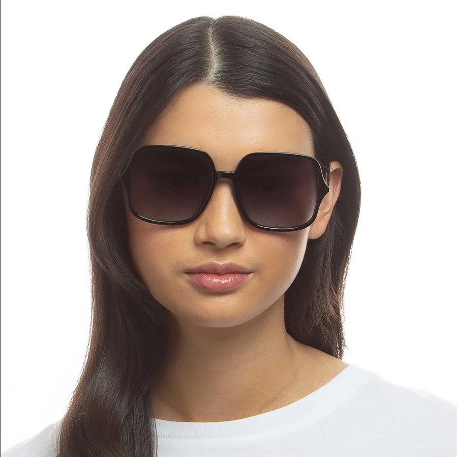 Le Specs Sunglasses - Hey Hunni Alt Fit - Black Polarized 4 Le Specs Sunglasses - Hey Hunni Alt Fit - Black Polarized