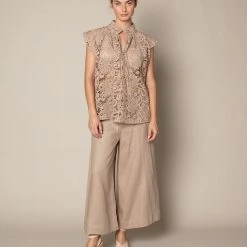 Zoe Kratzmann - Poise Top - Caramello Lace